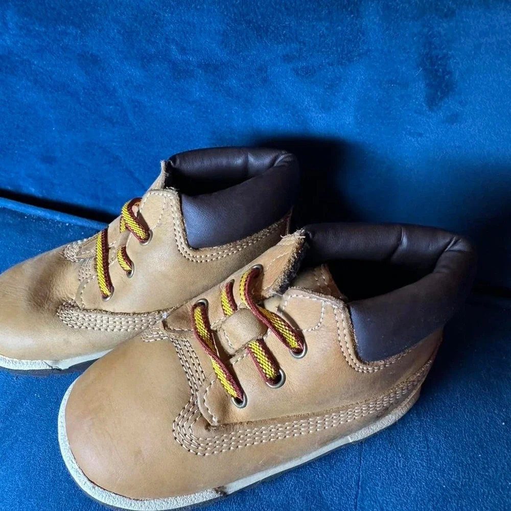 Timberland Toddler  Premium Boots Wheat Nubuck Lace Up Size US 4